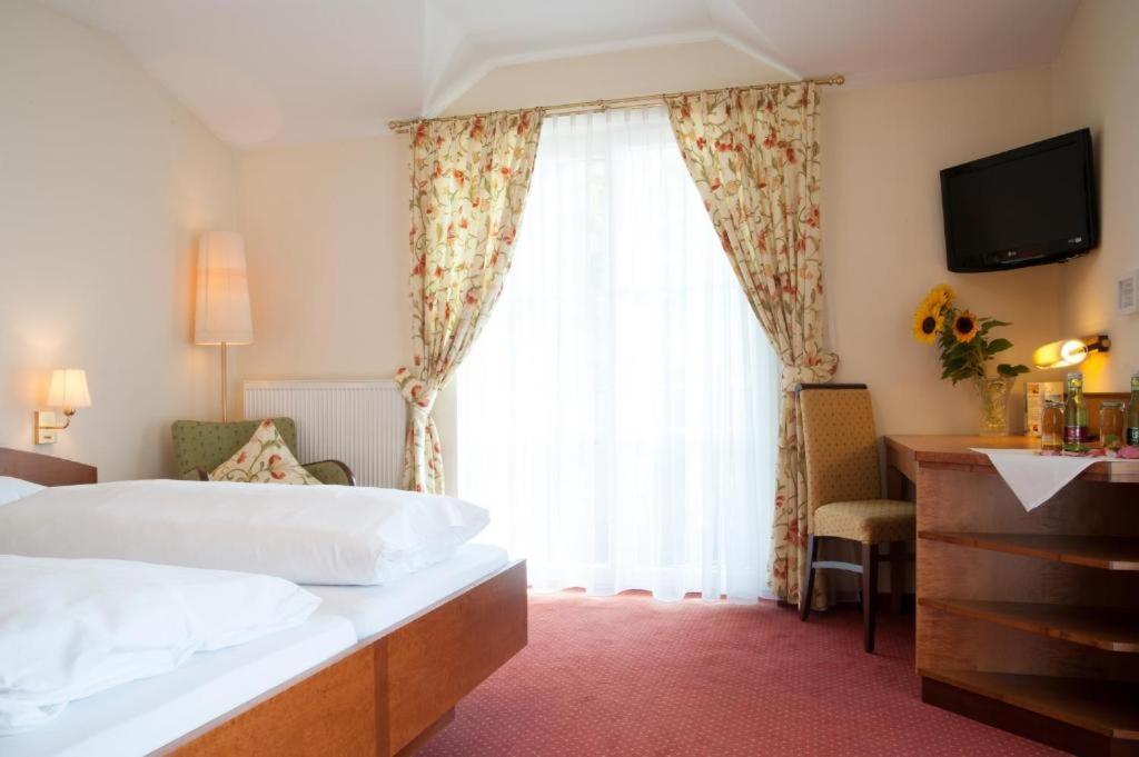 Der Jägerwirt Hotel Bergheim